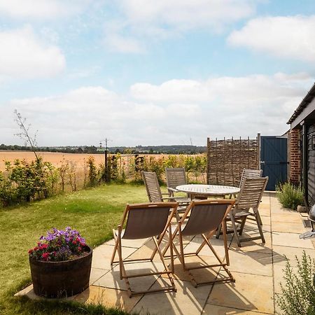 Linseed Barn- Stamford Holiday Cottages ภายนอก รูปภาพ